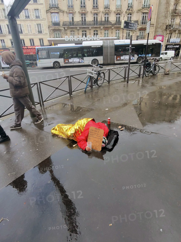 Paris - Poverty
