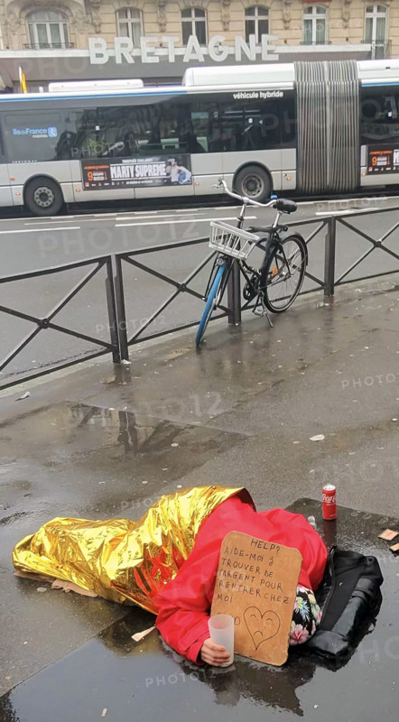 Paris - Poverty