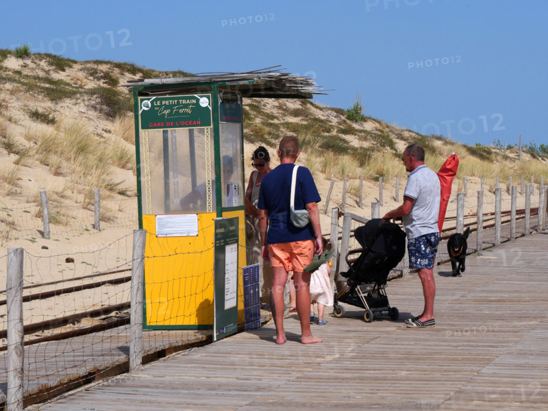 France - Society - Summer holidays