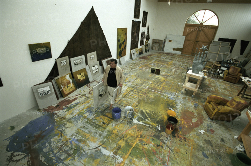 Artist Richard Texier in his studio in July 2002