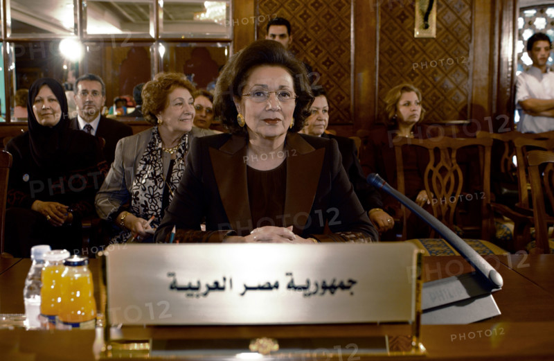 Suzanne Mubarak, November 2002