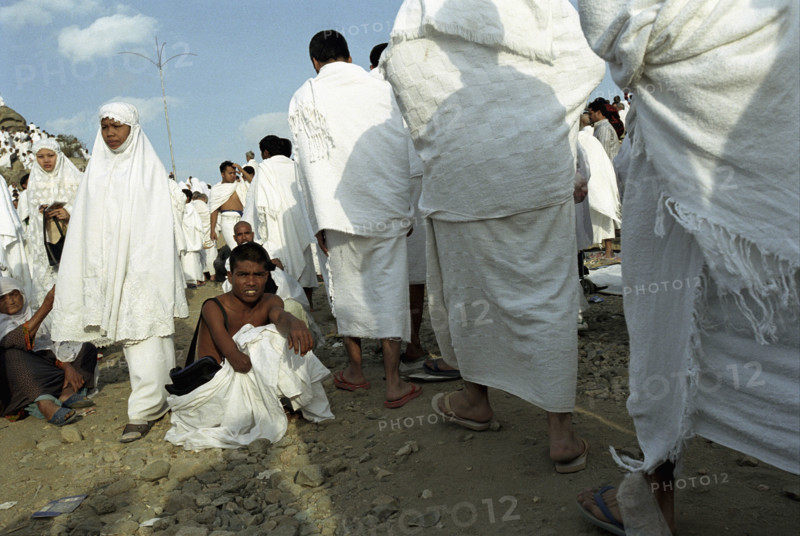 Pilgrims on Mount Arafat, February 2003
