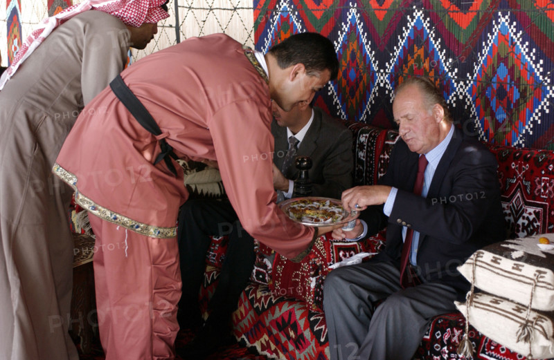 Juan Carlos and Sophia of Spain in the archaeological city of Palmyra