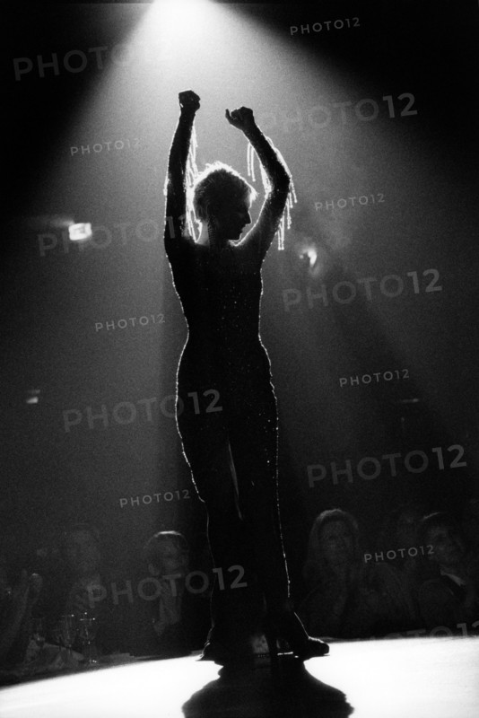 Le Lido de Paris: A one year of Bonheur