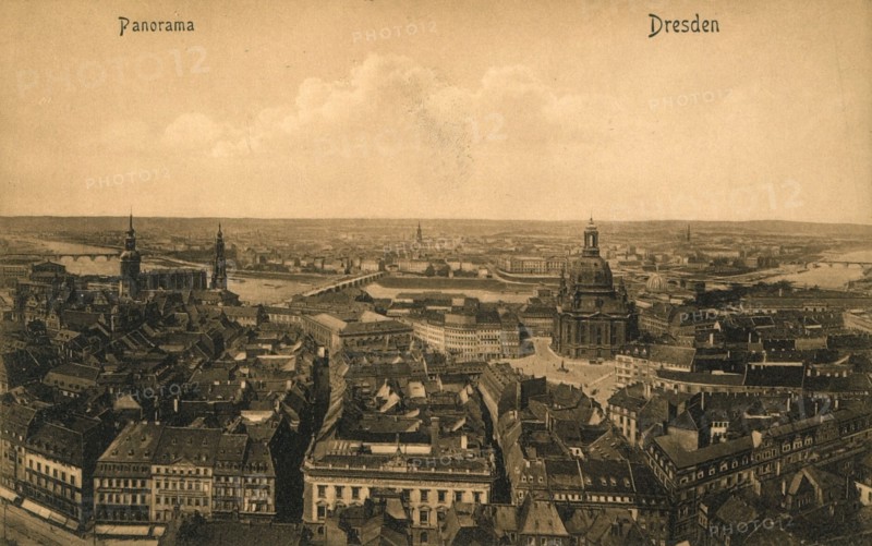 Campagne de Saxe : vue de la ville de Dresde.
1813