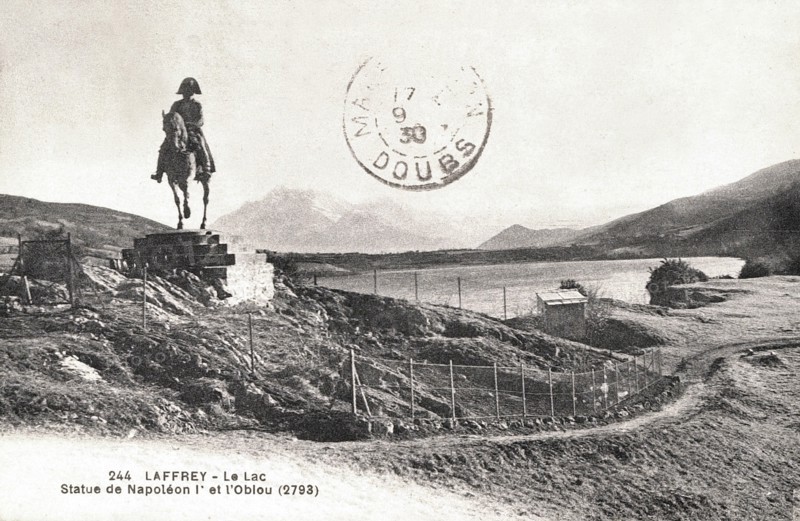 Laffrey: Statue of Napoléon.