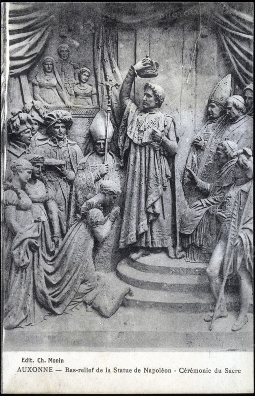 Bas-relief de la statue de Napoléon à Auxonne.