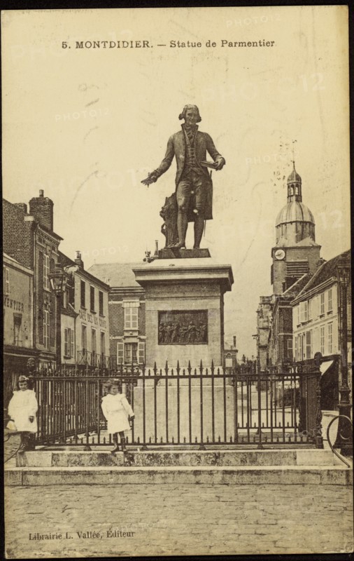 Statue d'Antoine-Auguste Parmentier à Montdidier.