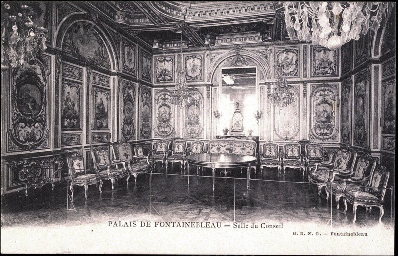 Palais de Fontainebleau : la salle du Conseil.