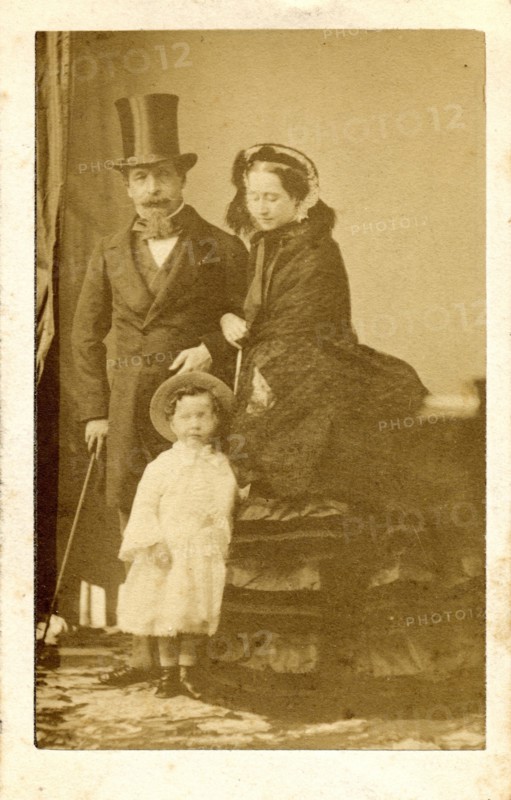 Napoléon III, l'Impératrice Eugénie et leur fils Louis Napoléon Eugène Jean Joseph Bonaparte