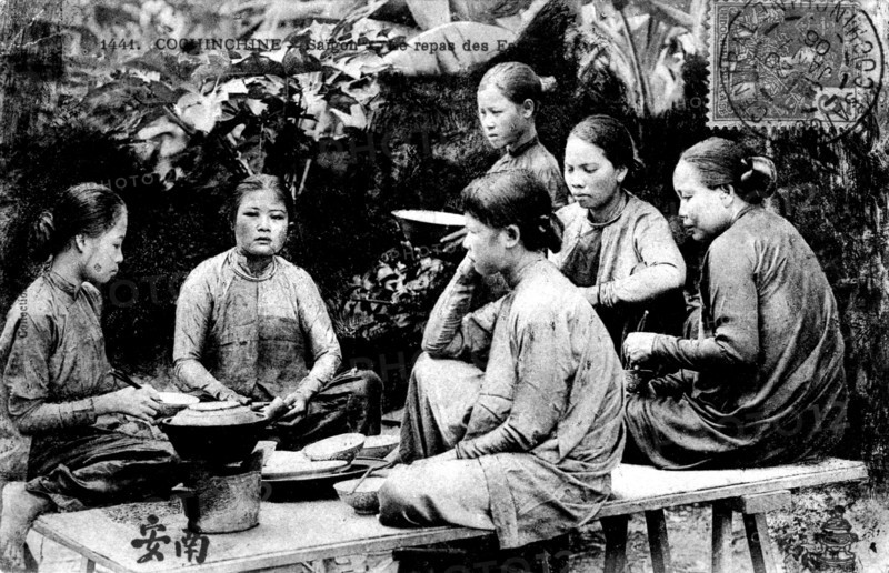 Saïgon, le repas des femmes