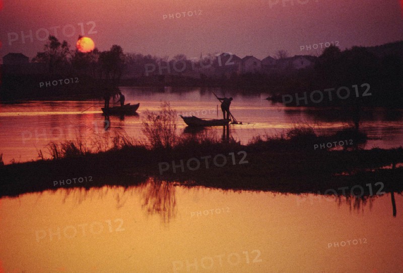 Sunset over Taihu Lake