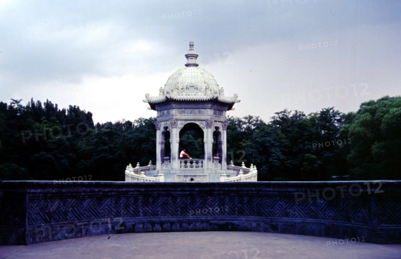 Pavilion in the garden, the ruins of Yuanmingyuan