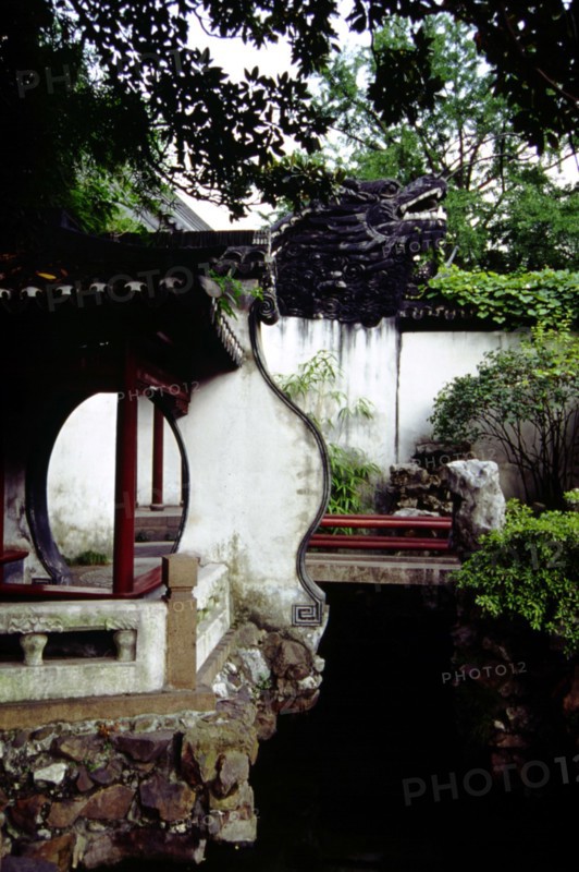 Shanghai, China Yu Garden, Dragon Wall