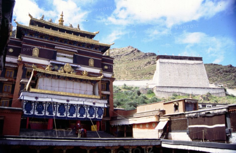 Tashilhunbu Monastery, Zhaxi Lhunbo Lamasery