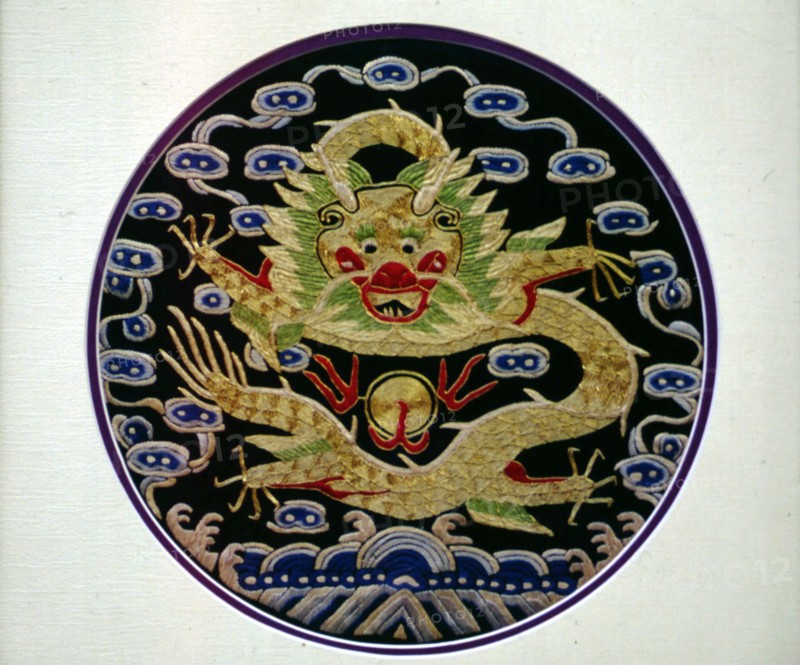 Artisanat traditionnel, motif représentant un dragon