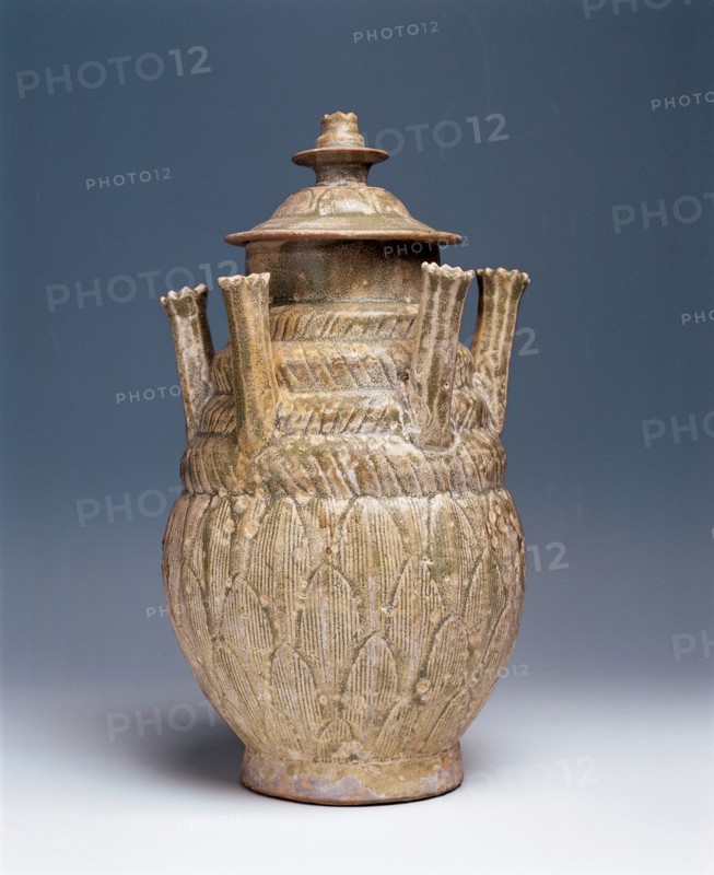 Porcelain kettle, Chinese art