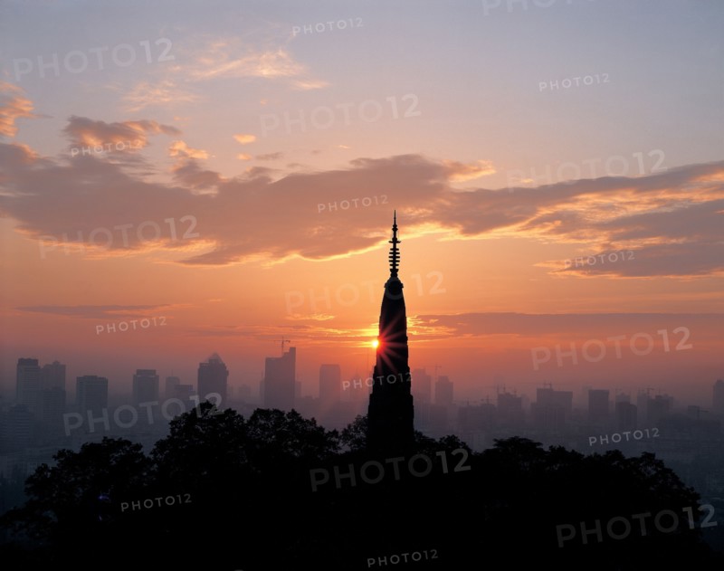 Hangzhou, Baoshu Pagoda, Zhejiang Province, China