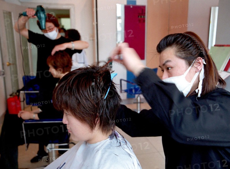 SARS in Beijing - May 2003 - at the hairdresser.