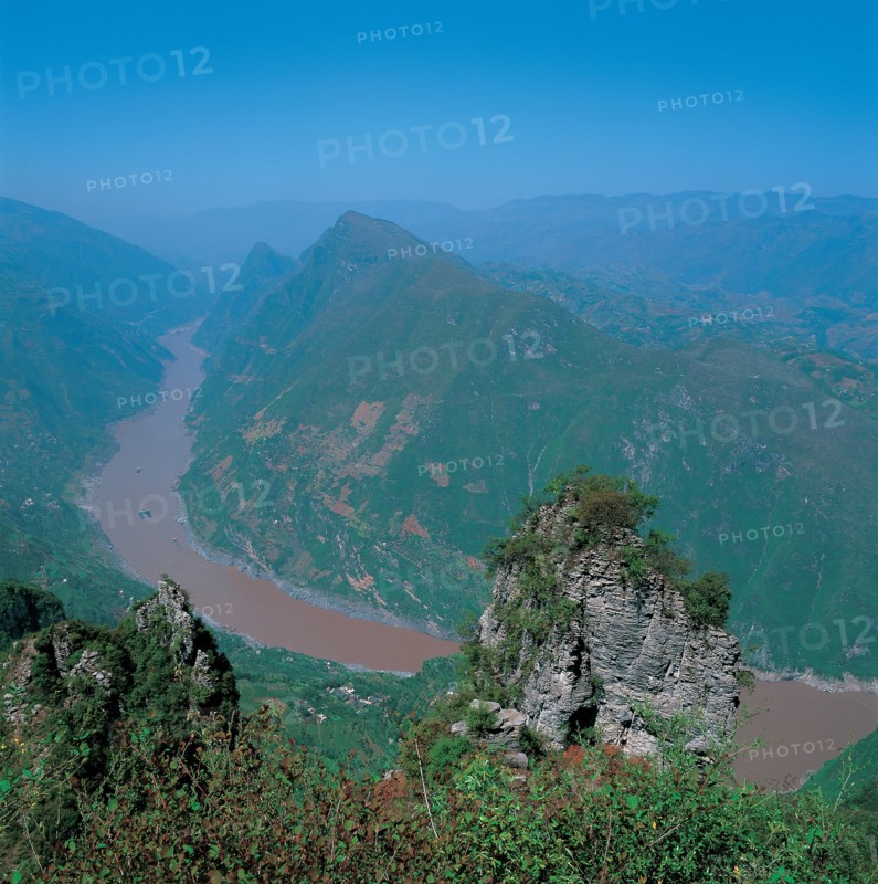 Le Mont Dashushan, gorge de Wu, une des Trois Gorges du fleuve Changjiang, Chine