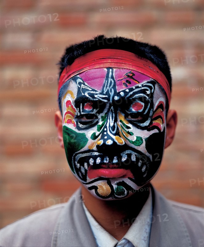 Face painting, China