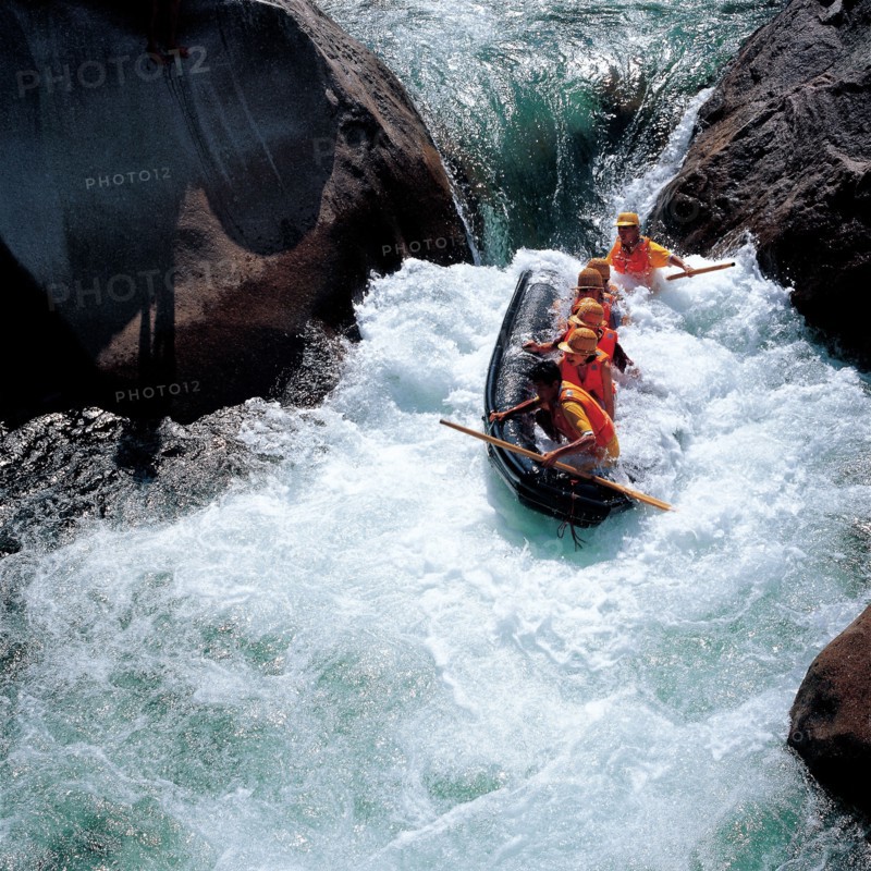 Rafting, China