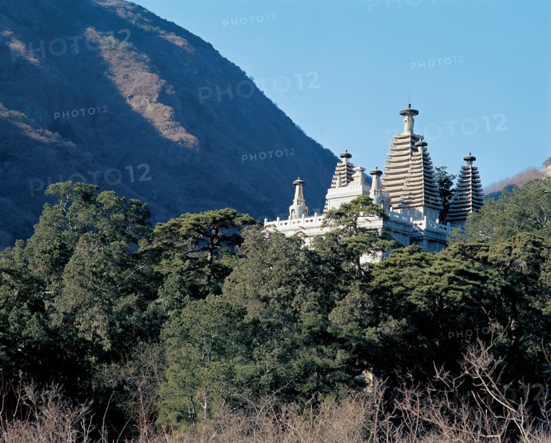 Le Temple aux nuages d'azur, Chine