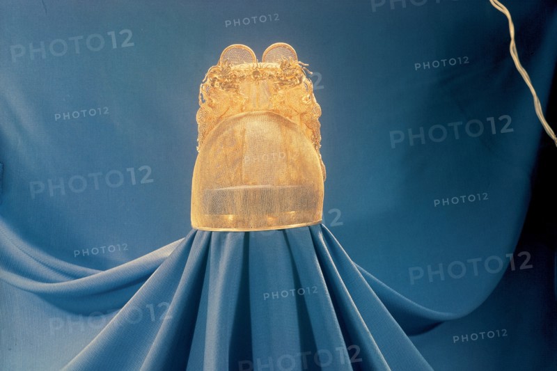 Bonnet à résille d'or, Chine
