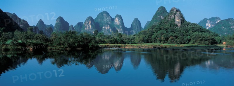 La rivère Li à Lijiang, entre Guilin et Yangshuo, province du Guangxi, Chine