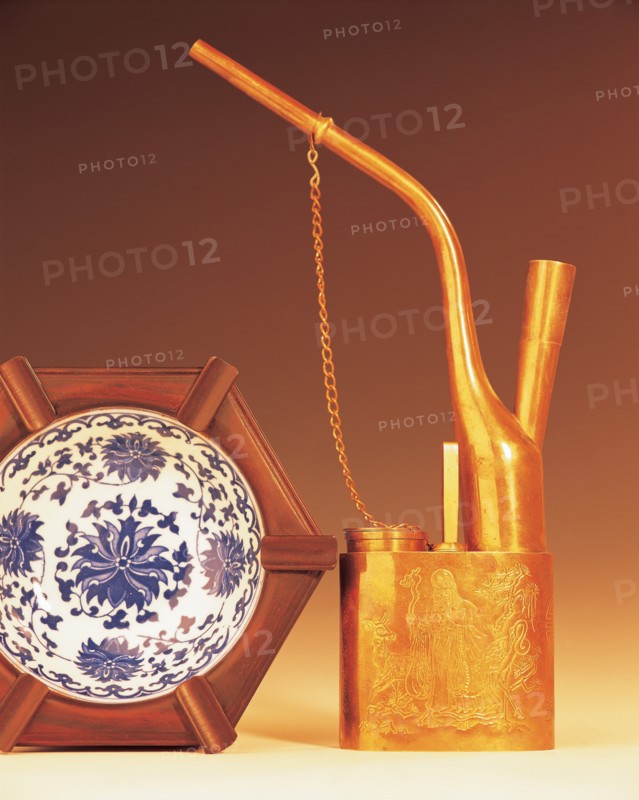 Chinese tobacco water pipe