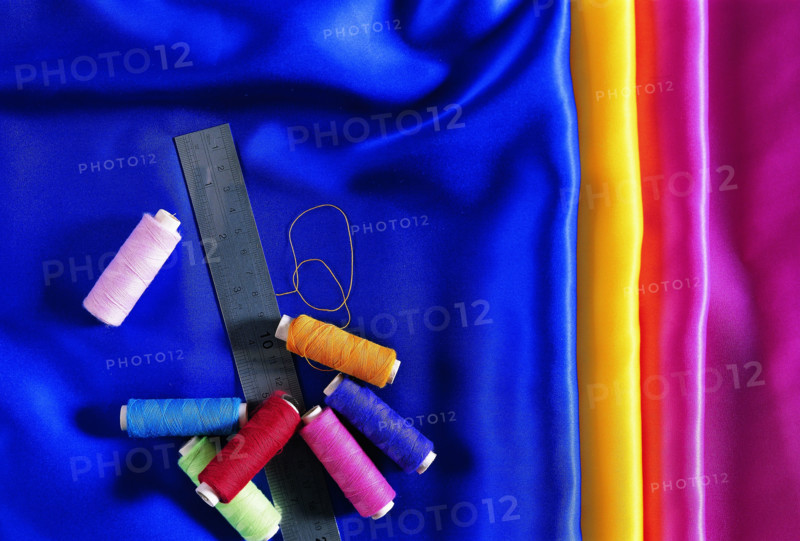 Chinese embroidery set:silk cloth,ruler and colourful threads