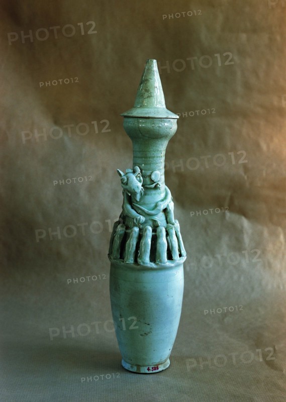 A celadon flask dated from Song Dynasty,China