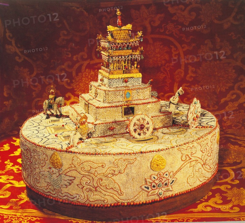 Pearl Mandala made of 220,000 pearls given to 13th Dalai Lama by empress Cixi, Qing Dynasty