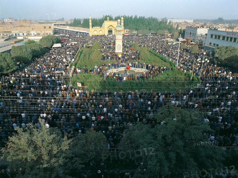 People gather in the courtyard of Id Kah Mosque to celebrate Corban Festival, Kashi,Xinjiang,China
