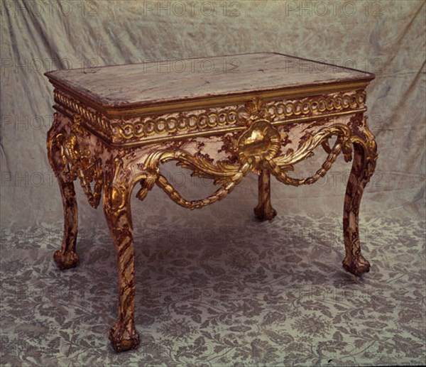 Louis XV table