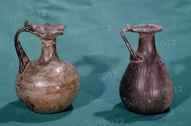 Phoenician Glass flasks