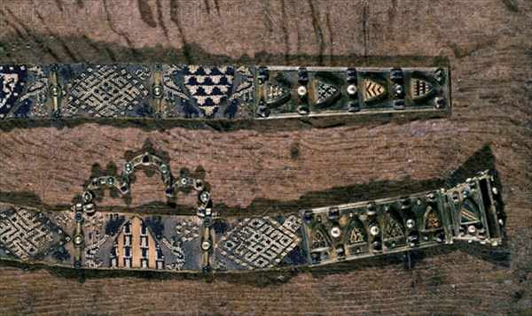 DETALLE DEL CINTO DEL INFANTE  FERNANDO DE LA CERDA S XIII
BURGOS, MONASTERIO DE LAS HUELGAS
BURGOS