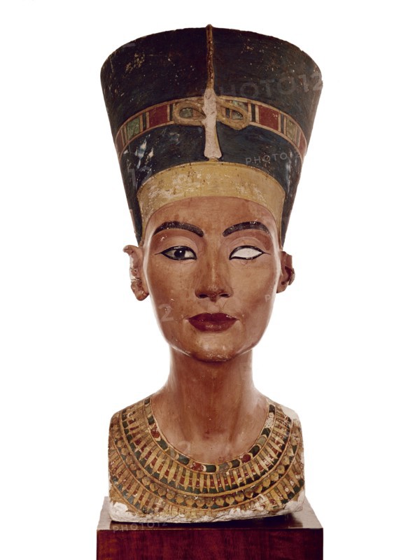 Buste grandeur nature de Néfertiti