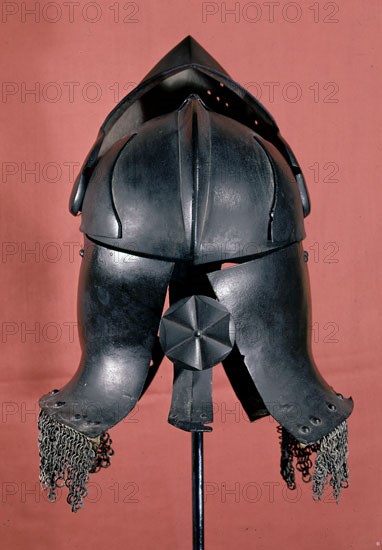 ALMETE (CASCO)
MADRID, ARMERIA REAL
MADRID

This image is not downloadable. Contact us for the high res.