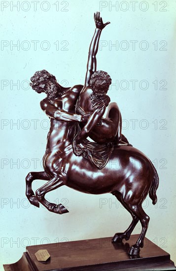 BOLONIA JUAN DE 1529/1608
EL RAPTO DE DEJANIRA-ESCULTURA S XVI
PARIS, MUSEO LOUVRE-INTERIOR
FRANCIA