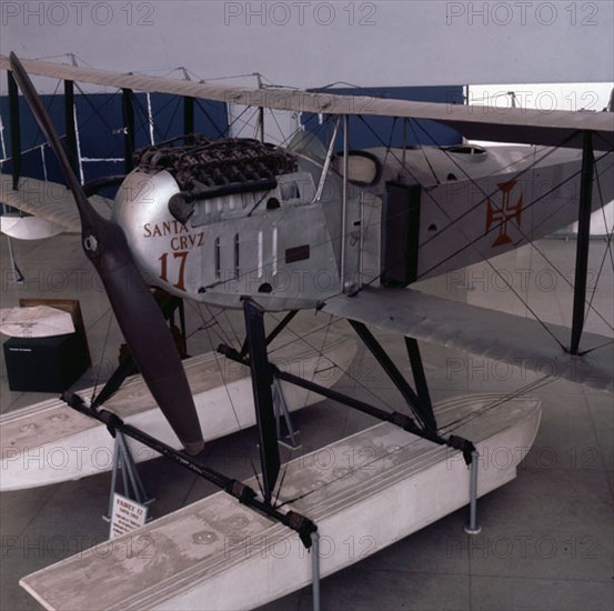 AVIONES STA CRUZ
LISBOA, MUSEO NAVAL
PORTUGAL