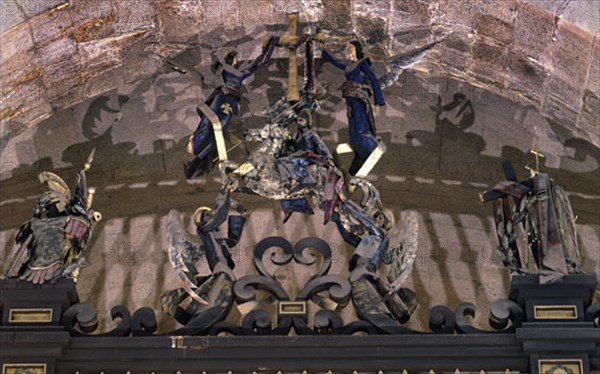 REJA DE ENTRADA CON IMAGEN DE SANTIAGO
CUELGAMUROS, VALLE DE LOS CAIDOS
MADRID