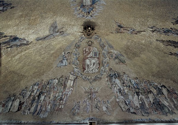 CUPULA DE MOSAICOS
CUELGAMUROS, VALLE DE LOS CAIDOS
MADRID

This image is not downloadable. Contact us for the high res.