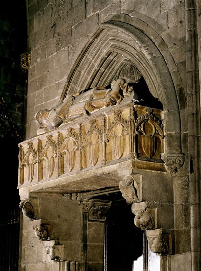 Ramón Berenguer II's sepulchre