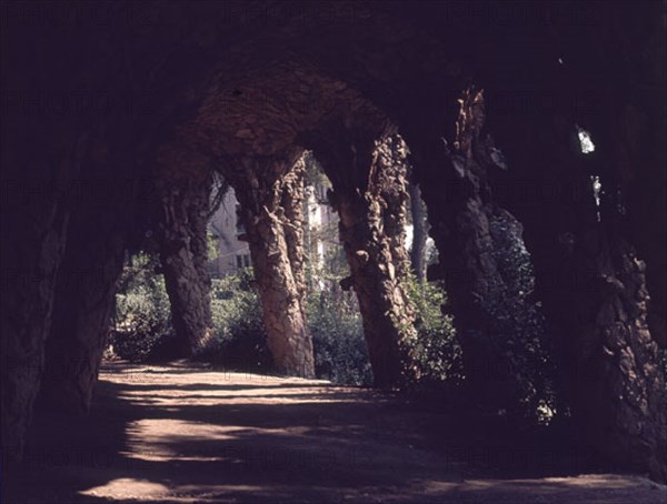 GAUDI ANTONI 1852-1926
PASADIZO
BARCELONA, PARQUE GÜELL
BARCELONA

This image is not downloadable. Contact us for the high res.