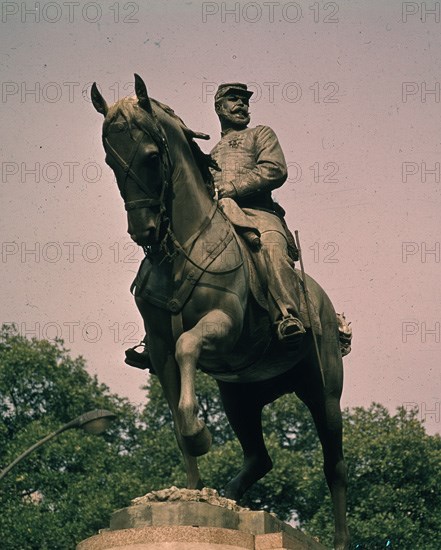 ESTATUA ECUESTRE DEL GRAL OSORIO
RIO DE JANEIRO, EXTERIOR
BRASIL
