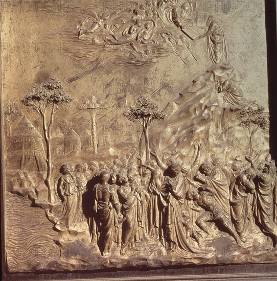 GHIBERTI LORENZO 1378-1455
MOISES EN MONTE SINAI-BRONCE PUERTA PARAISO ENTRE 1425 Y 1452- 2ª PUERTAS
FLORENCIA, BAPTISTERIO
ITALIA