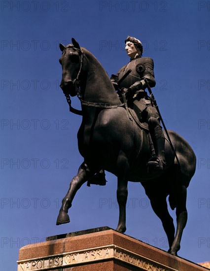 INURRIA MATEO 1867/1924
EL GRAN CAPITAN A CABALLO
CORDOBA, EXTERIOR
CORDOBA

This image is not downloadable. Contact us for the high res.