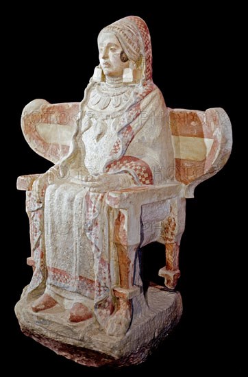 DAMA DE BAZA- (COPIA DEL ORIGINAL DEL MUSEO ARQUEOLOGICO DE MADRID)
GRANADA, MUSEO ARQUEOLOGICO/C CASTRIL
GRANADA

This image is not downloadable. Contact us for the high res.