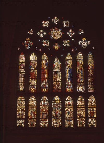 VIDRIERA GOTICA (SUPERIOR) RENACENTISTA (INFERIOR)
TOLEDO, CATEDRAL
TOLEDO

This image is not downloadable. Contact us for the high res.